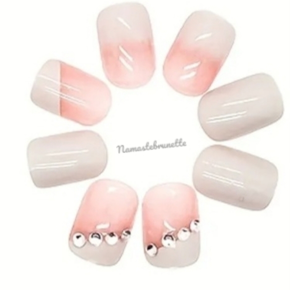 2/$16 Rhinestone Heart French Manicure Press On Nails - Picture 7 of 15